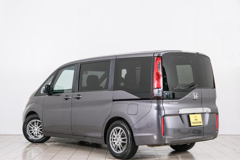 Honda Stepwgn V Рестайлинг Красноярск  - изображение 5