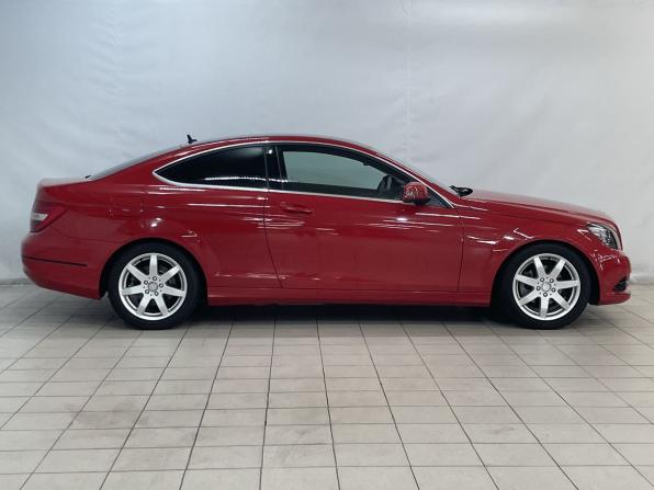 Mercedes-Benz C-Класс III (W204) Рестайлинг с пробегом 2011 года, цена 1 260 000 рублей, 224551 км, седан, Автокод Объявления