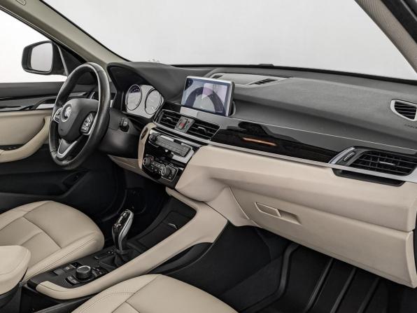 BMW X1 II (F48) Рестайлинг с пробегом 2021 года, цена 3 040 000 рублей, 46731 км, внедорожник, Автокод Объявления