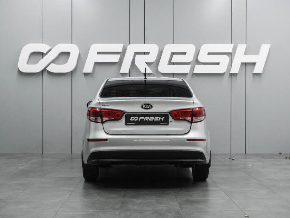 Kia Rio III Рестайлинг с пробегом 2015 года, цена 799 000 рублей, 198189 км, седан, Автокод Объявления