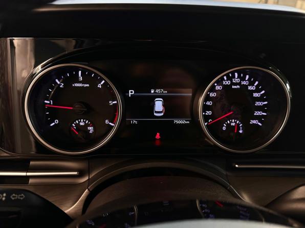 Kia Carnival IV с пробегом 2021 года, цена 3 620 000 рублей, 75002 км, минивэн, Автокод Объявления