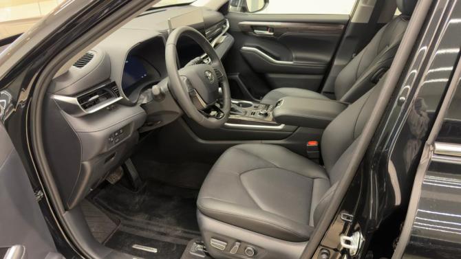 Toyota Highlander IV (XU70) с пробегом 2026 года, цена 5 480 000 рублей, 50 км, внедорожник, Автокод Объявления