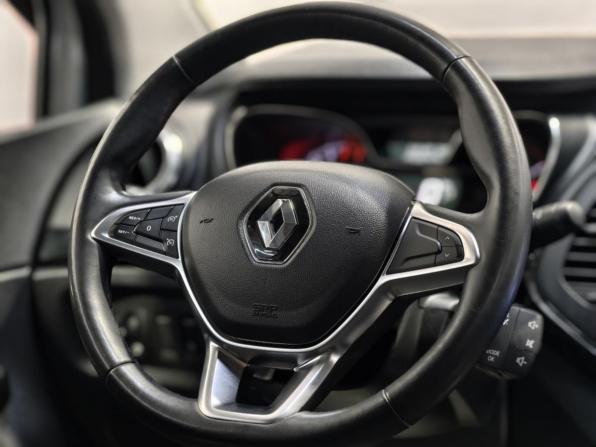 Renault Kaptur I Рестайлинг с пробегом 2021 года, цена 1 425 000 рублей, 140011 км, внедорожник, Автокод Объявления