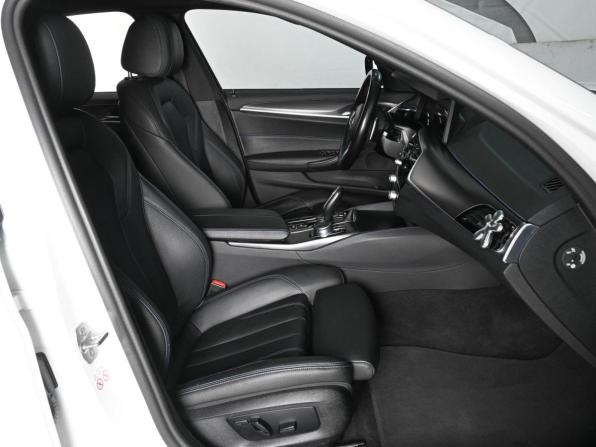 BMW 5 серии VII (G30/G31/G38) Рестайлинг с пробегом 2021 года, цена 4 329 000 рублей, 159984 км, седан, Автокод Объявления