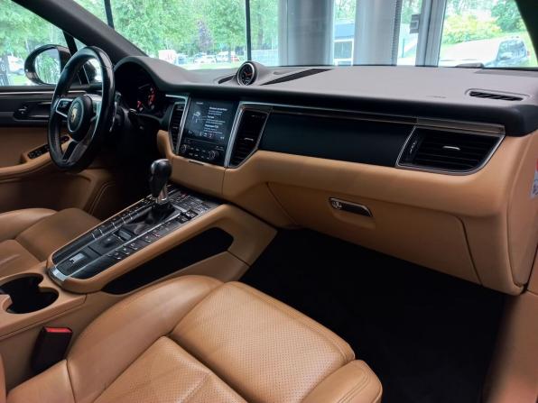 Porsche Macan I с пробегом 2017 года, цена 3 270 000 рублей, 150596 км, внедорожник, Автокод Объявления