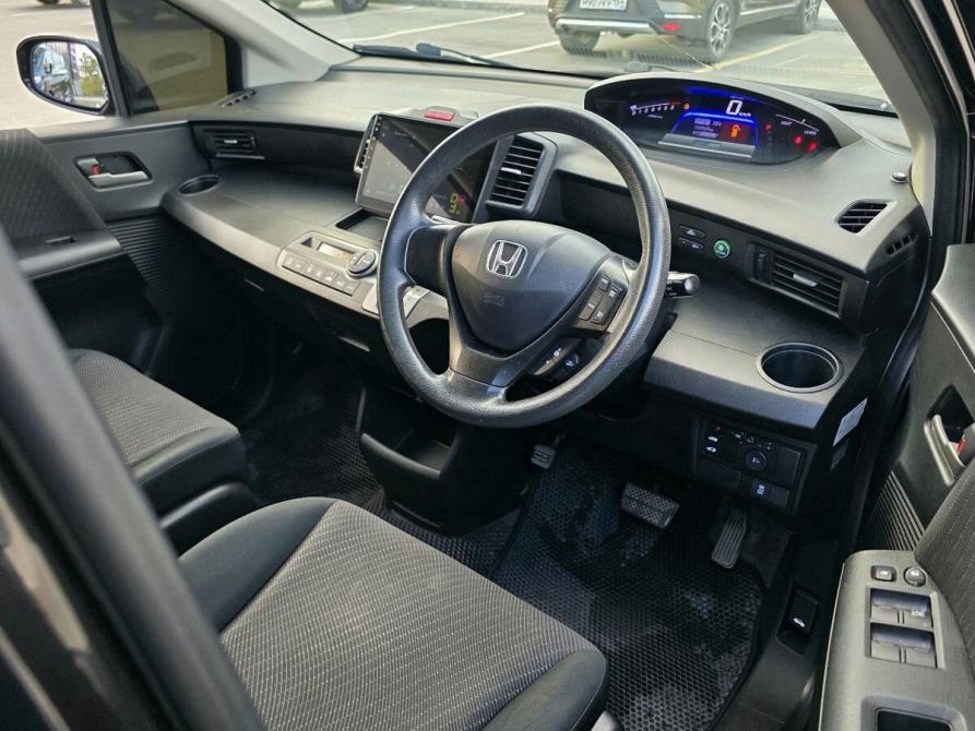 Honda Freed I Рестайлинг Новосибирск  - изображение 15