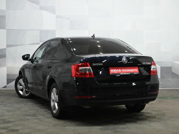 Skoda Octavia III (A7) Рестайлинг с пробегом 2018 года, цена 1 590 000 рублей, 157512 км, лифтбек, Автокод Объявления