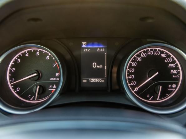 Toyota Camry VIII (XV70) Рестайлинг с пробегом 2021 года, цена 2 998 000 рублей, 120860 км, седан, Автокод Объявления