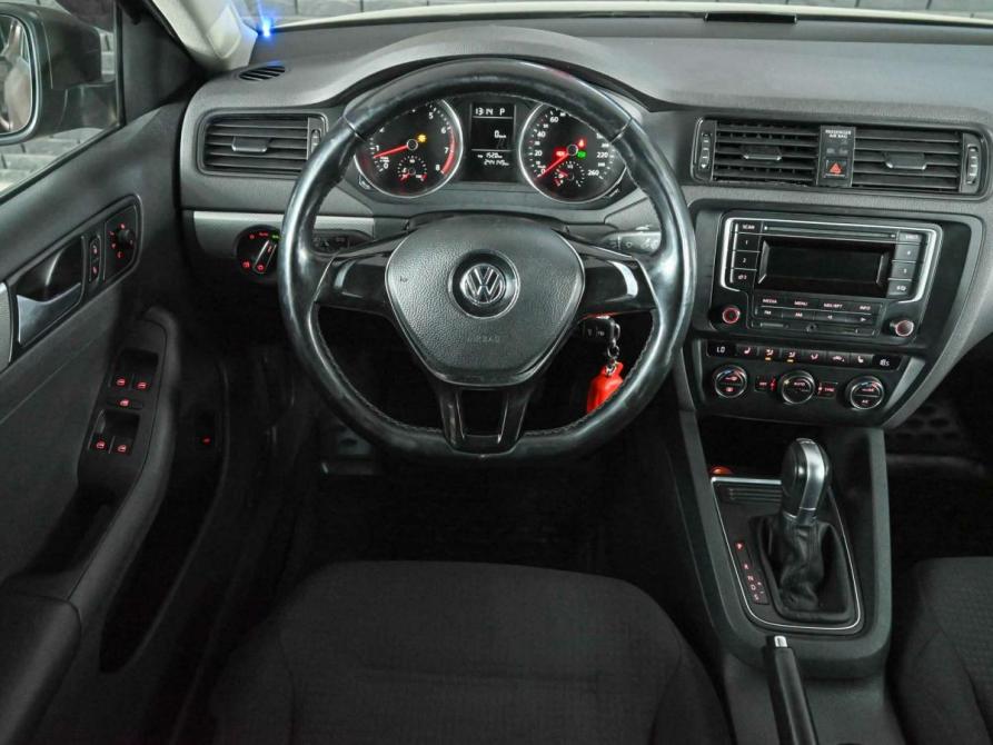 Volkswagen Jetta VI Рестайлинг Екатеринбург  - изображение 12