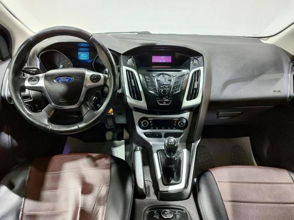 Ford Focus III с пробегом 2011 года, цена 650 000 рублей, 232000 км, седан, Автокод Объявления