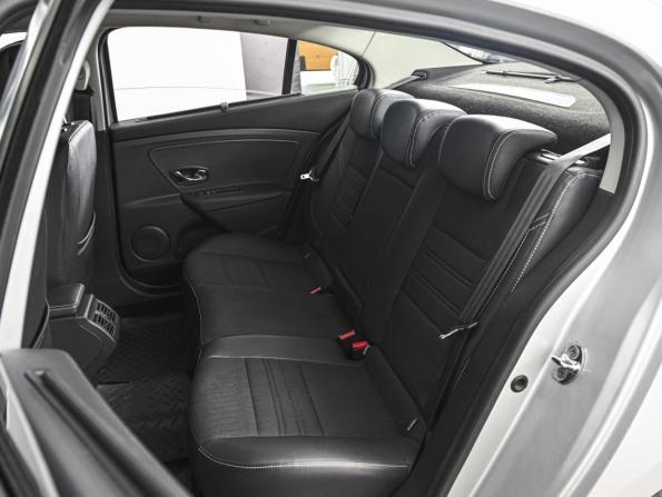 Renault Fluence I Рестайлинг с пробегом 2013 года, цена 909 000 рублей, 187400 км, седан, Автокод Объявления
