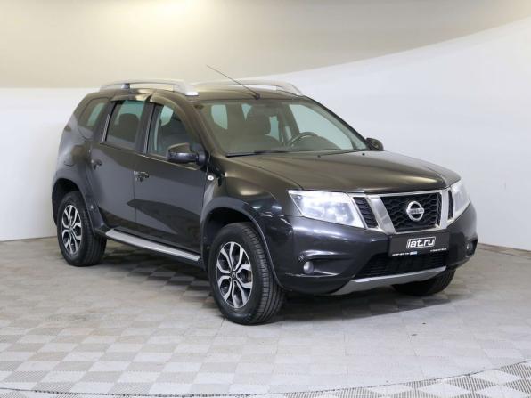 Nissan Terrano III (D10) с пробегом 2017 года, цена 1 095 000 рублей, 168000 км, внедорожник, Автокод Объявления