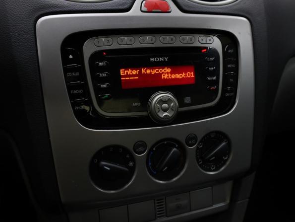 Ford Focus II Рестайлинг с пробегом 2008 года, цена 419 000 рублей, 299000 км, седан, Автокод Объявления