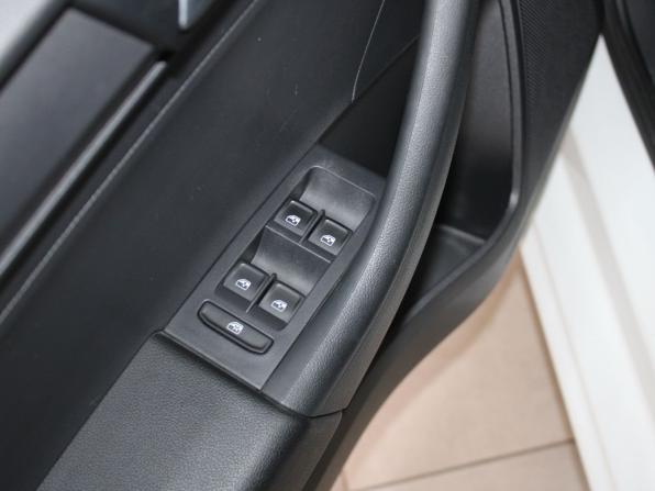 Volkswagen Polo VI с пробегом 2021 года, цена 1 679 900 рублей, 80380 км, лифтбек, Автокод Объявления