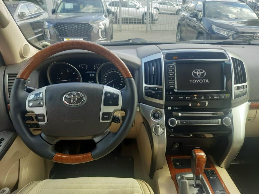 Toyota Land Cruiser 200 Series Рестайлинг 1 Пермь  - изображение 13