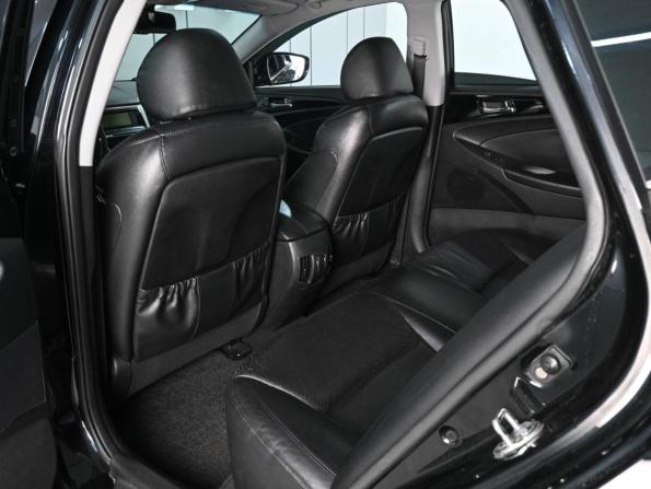 Hyundai Sonata VI (YF) с пробегом 2010 года, цена 1 049 000 рублей, 281729 км, седан, Автокод Объявления