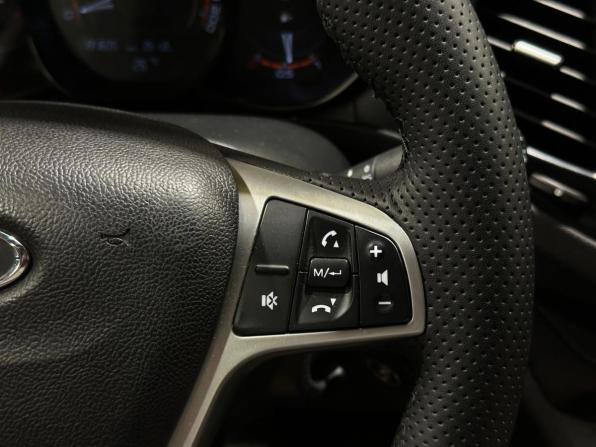 Lada (ВАЗ) Vesta I с пробегом 2018 года, цена 880 000 рублей, 131605 км, седан, Автокод Объявления