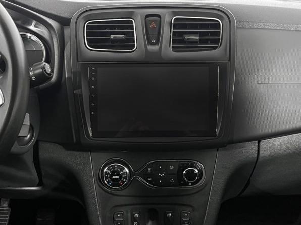 Renault Sandero II Рестайлинг с пробегом 2019 года, цена 1 205 000 рублей, 105260 км, хэтчбек, Автокод Объявления