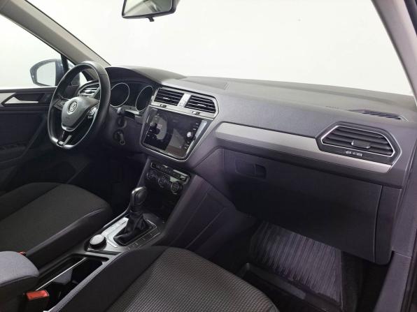Volkswagen Tiguan II с пробегом 2019 года, цена 2 450 000 рублей, 101173 км, внедорожник, Автокод Объявления