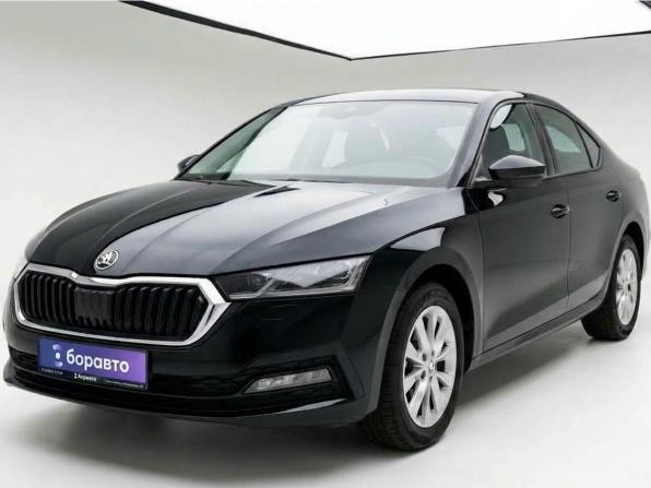 Skoda Octavia IV (A8) с пробегом 2022 года, цена 2 350 000 рублей, 74918 км, лифтбек, Автокод Объявления