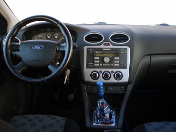 Ford Focus II с пробегом 2005 года, цена 299 000 рублей, 169141 км, седан, Автокод Объявления