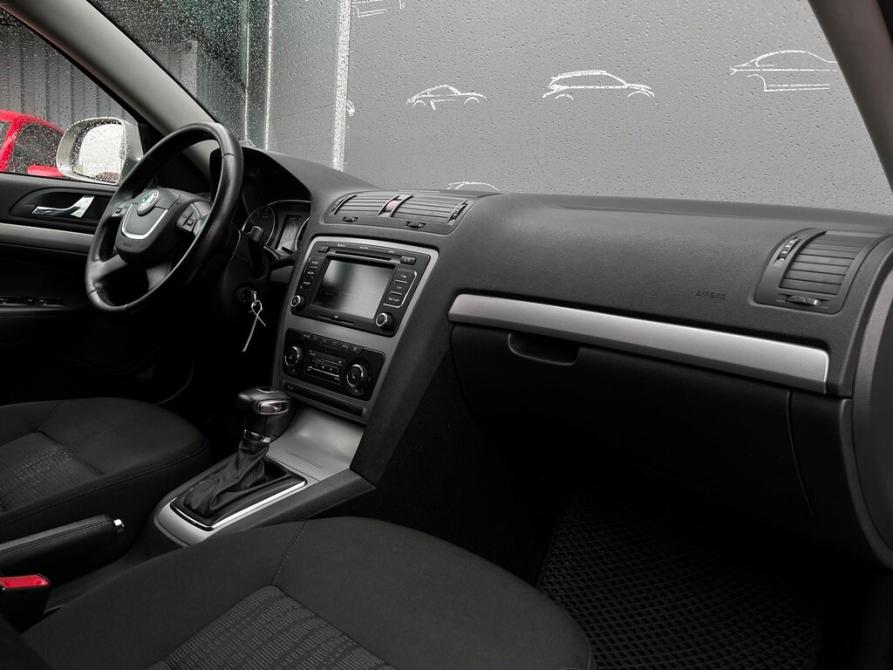 Skoda Octavia II (A5) Рестайлинг Санкт-Петербург  - изображение 7