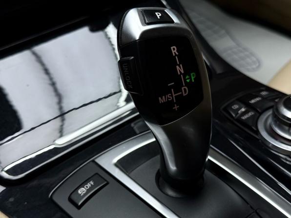 BMW 5 серии VI (F10/F11/F07) с пробегом 2011 года, цена 1 549 000 рублей, 210767 км, седан, Автокод Объявления