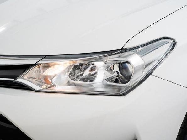 Toyota Corolla XI (E160 E170) Рестайлинг 2 с пробегом 2019 года, цена 1 149 500 рублей, 116653 км, седан, Автокод Объявления