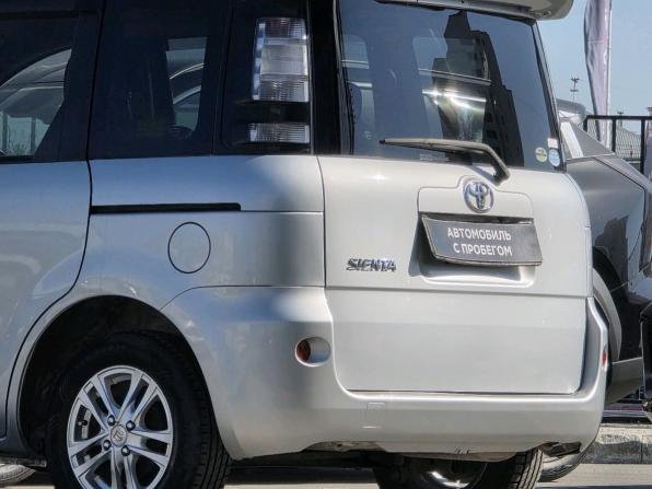 Toyota Sienta I Рестайлинг 2 с пробегом 2013 года, цена 864 000 рублей, 149274 км, компактвэн, Автокод Объявления