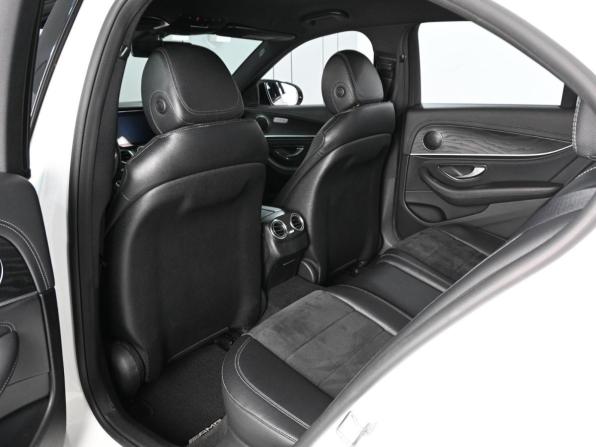 Mercedes-Benz E-Класс V (W213 S213 C238) с пробегом 2018 года, цена 3 299 000 рублей, 135049 км, седан, Автокод Объявления