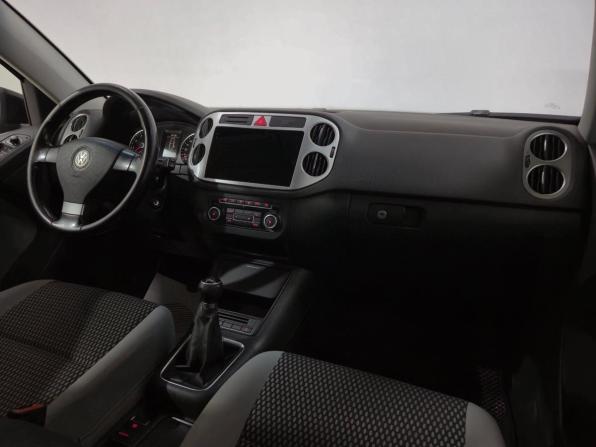 Volkswagen Tiguan I с пробегом 2010 года, цена 930 000 рублей, 219200 км, внедорожник, Автокод Объявления