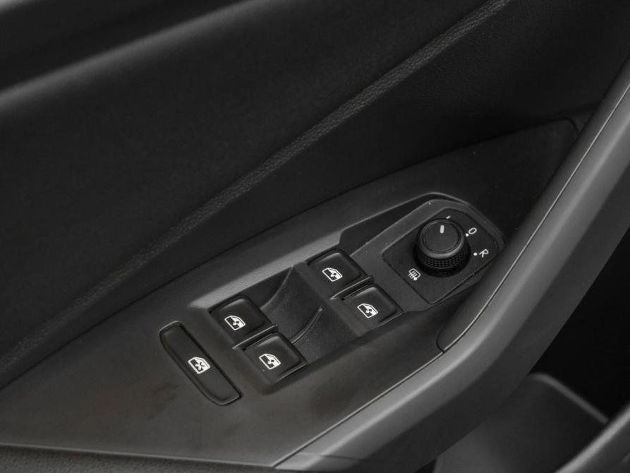 Volkswagen Jetta VII Москва  - изображение 21