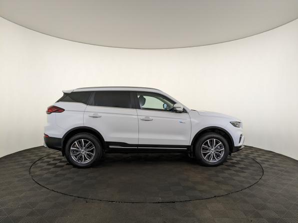 Geely Atlas Pro с пробегом 2024 года, цена 2 200 000 рублей, 44613 км, внедорожник, Автокод Объявления
