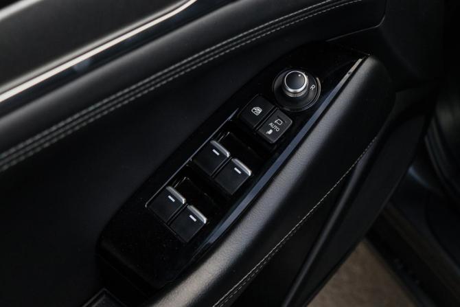 Mazda 6 III (GJ) Рестайлинг 2 с пробегом 2020 года, цена 2 390 000 рублей, 99091 км, седан, Автокод Объявления