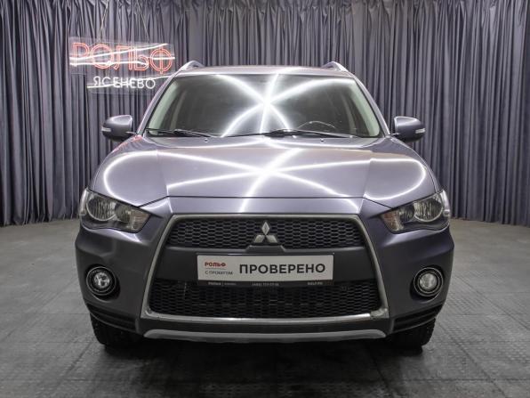 Mitsubishi Outlander II Рестайлинг с пробегом 2010 года, цена 898 000 рублей, 222868 км, внедорожник, Автокод Объявления