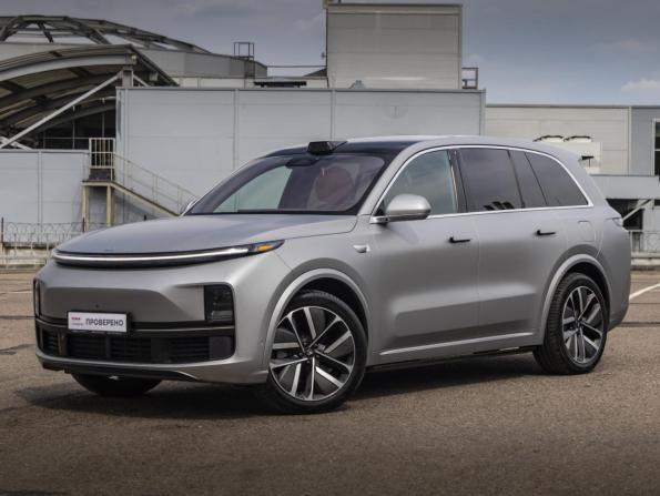 Li Auto (Lixiang) L8 I с пробегом 2023 года, цена 7 000 000 рублей, 40000 км, внедорожник, Автокод Объявления