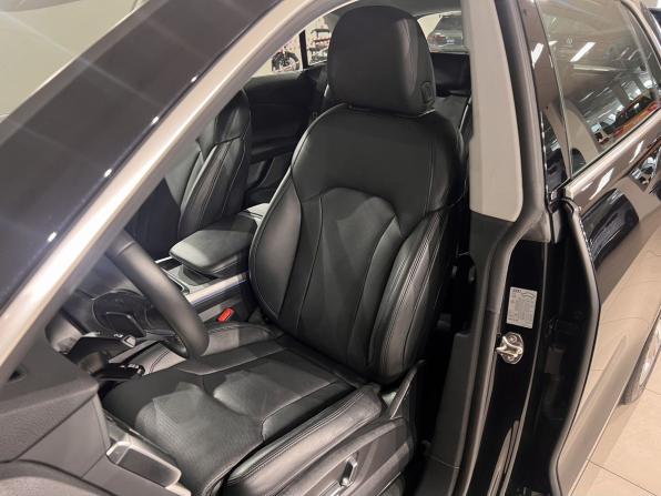 Audi Q8 I (4M) с пробегом 2020 года, цена 8 899 000 рублей, 25569 км, внедорожник, Автокод Объявления