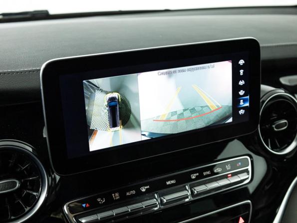 Mercedes-Benz V-Класс III (W447) Рестайлинг с пробегом 2022 года, цена 7 359 300 рублей, 71601 км, минивэн, Автокод Объявления