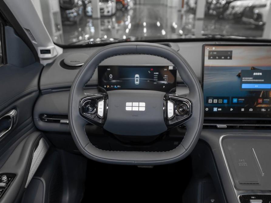 Geely Galaxy Starship 7 Москва  - изображение 11