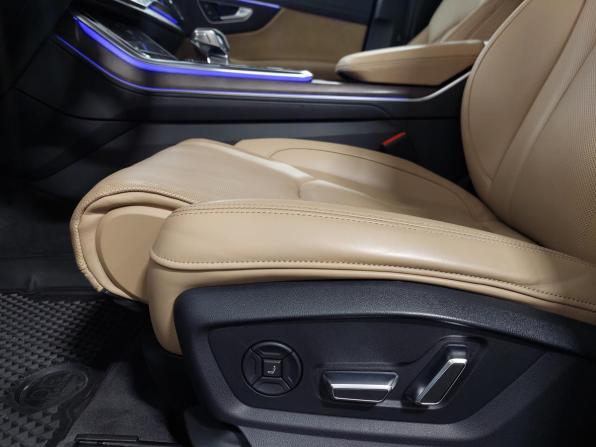 Audi Q8 I (4M) с пробегом 2019 года, цена 5 630 000 рублей, 98500 км, внедорожник, Автокод Объявления