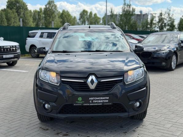 Renault Sandero II с пробегом 2017 года, цена 950 000 рублей, 120064 км, хэтчбек, Автокод Объявления