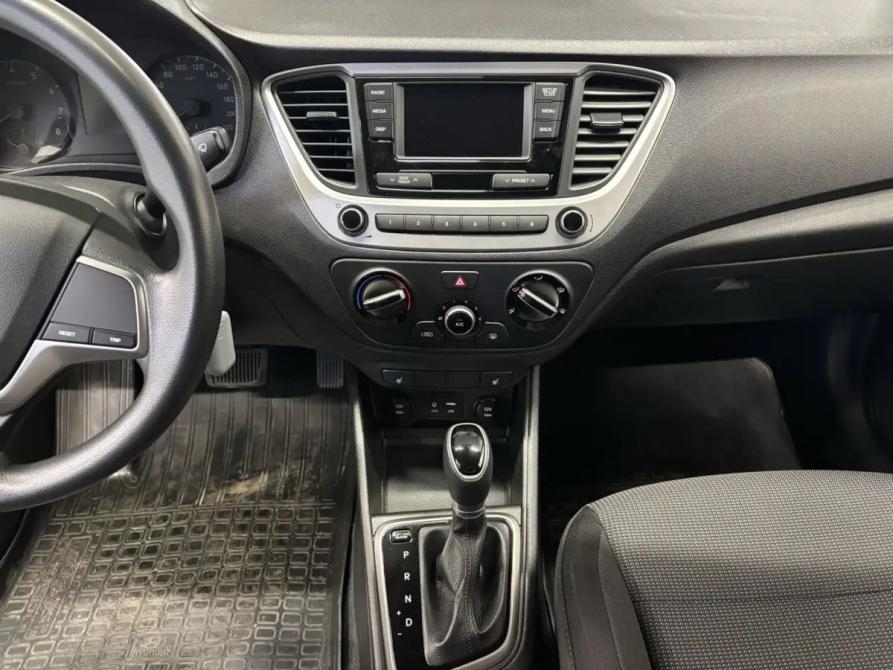 Hyundai Solaris II Саратов  - изображение 9