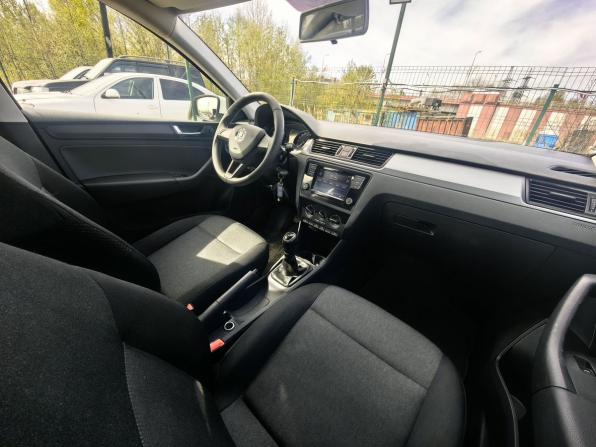 Skoda Rapid I Рестайлинг с пробегом 2019 года, цена 1 129 000 рублей, 119715 км, лифтбек, Автокод Объявления