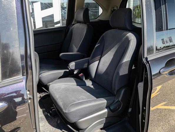 Honda Freed I с пробегом 2010 года, цена 1 065 000 рублей, 191652 км, компактвэн, Автокод Объявления