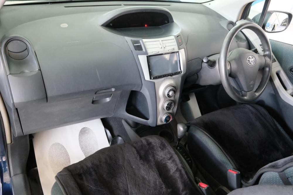 Toyota Vitz II (XP90) Омск  - изображение 17