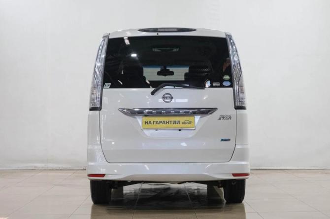 Nissan Serena IV (C26) с пробегом 2015 года, цена 1 399 000 рублей, 231000 км, минивэн, Автокод Объявления