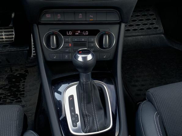 Audi Q3 I (8U) Рестайлинг с пробегом 2017 года, цена 2 349 000 рублей, 83472 км, внедорожник, Автокод Объявления