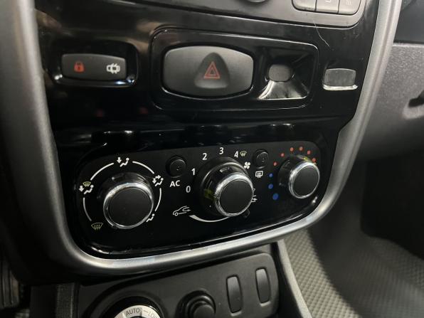 Renault Duster I с пробегом 2013 года, цена 949 000 рублей, 168800 км, внедорожник, Автокод Объявления