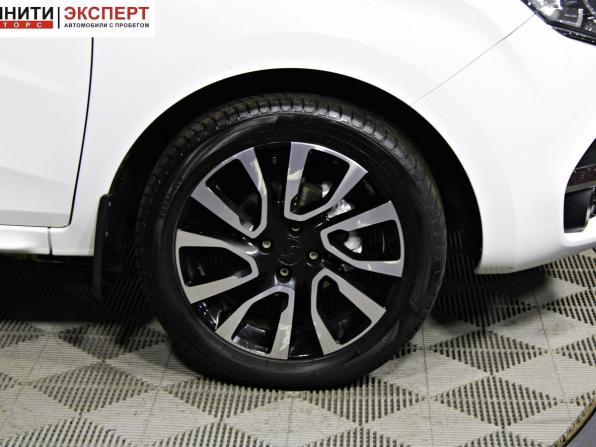 Lada (ВАЗ) XRAY I с пробегом 2018 года, цена 897 000 рублей, 121237 км, хэтчбек, Автокод Объявления