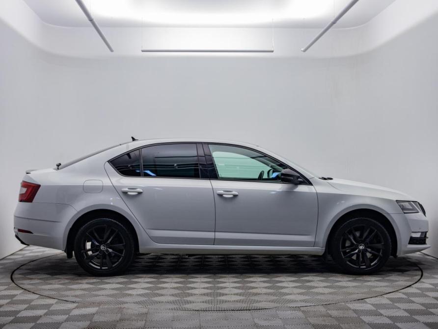 Skoda Octavia III (A7) Рестайлинг Москва  - изображение 4